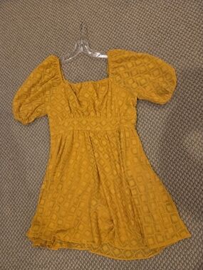 Jealous Tomato Mustard Textured Puff Sleeve Mini Dress Size Large Juniors